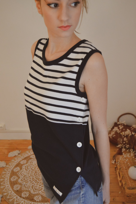 Top bleu/blanc T2