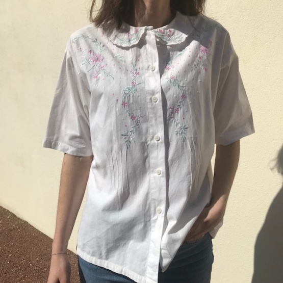 Chemise brodée T 40