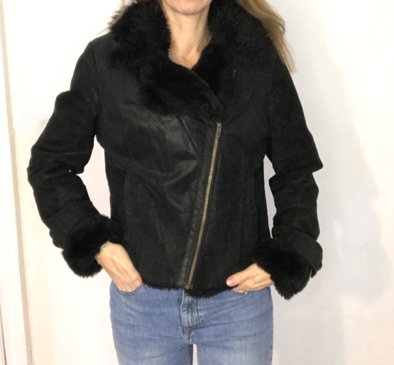Veste en cuir noir t 40